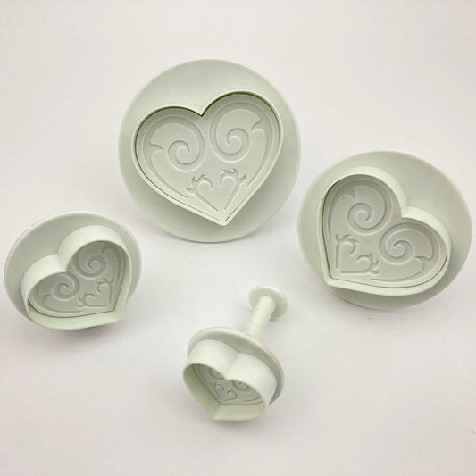 4 Moldes Corazón Filigrana con Eyector
